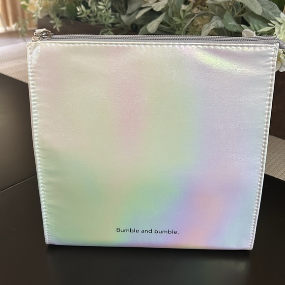 Iridescent Cosmetic Case NWOT - Picture 2 of 10